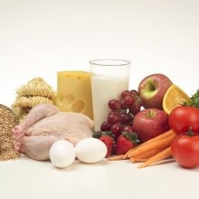 τροφές πρωτεΐνης και φρούτα στη διατροφή των έξι πετάλων